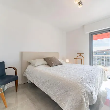 Brand New 2 Bedrooms Heart Of 公寓 戛纳