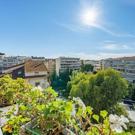 Brand New 2 Bedrooms Heart Of