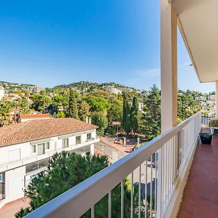 Brand New 2 Bedrooms Heart Of